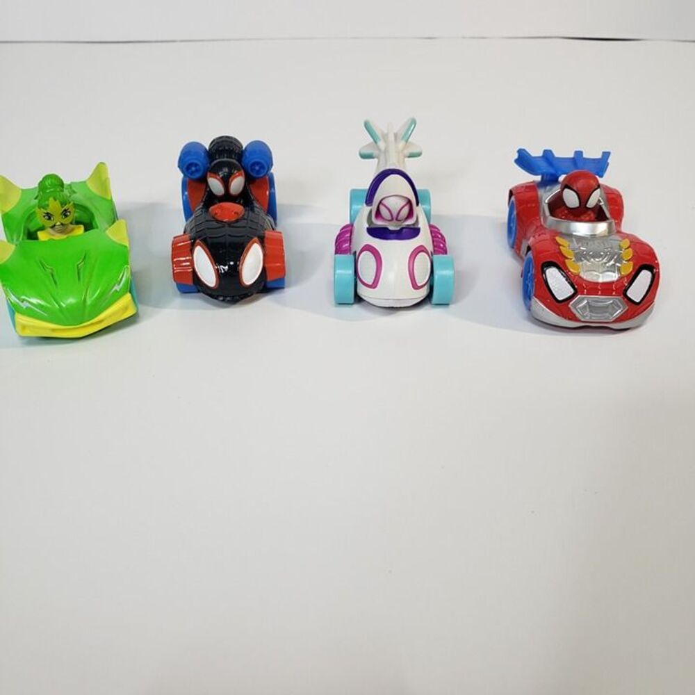 Mixed Lot of Spidey and Amazing Friends Cars Diecast Ghost Spider Miles Morales